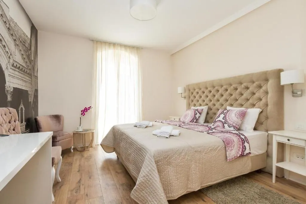 Spalatina Boutique Studio Split Guest house